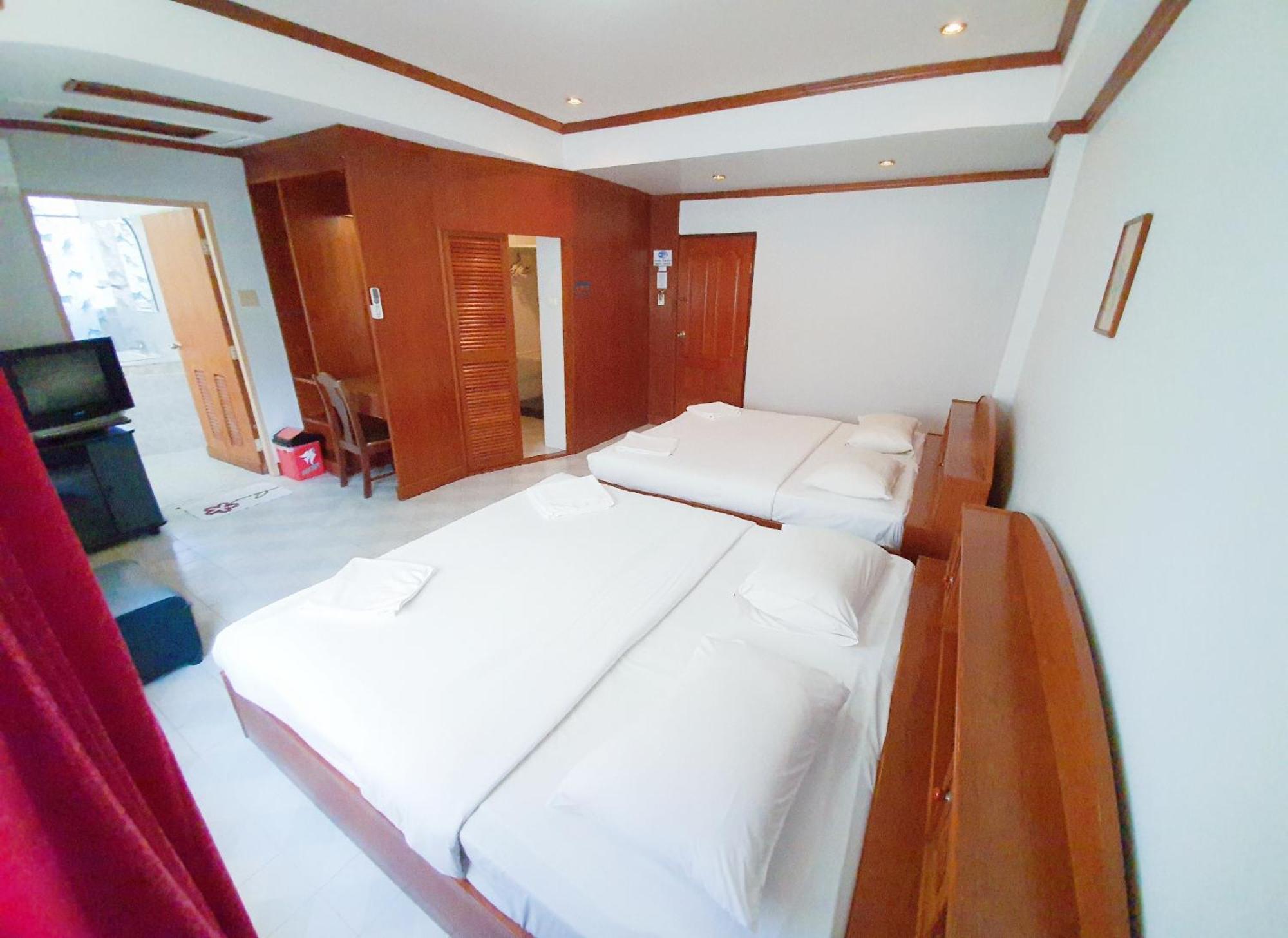 Break Point Hotel Patong Exteriér fotografie
